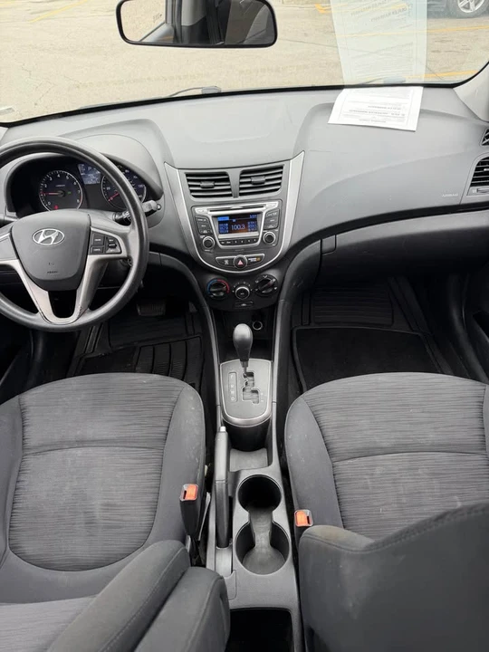 2015 Hyundai Accent - Image 13 of 16