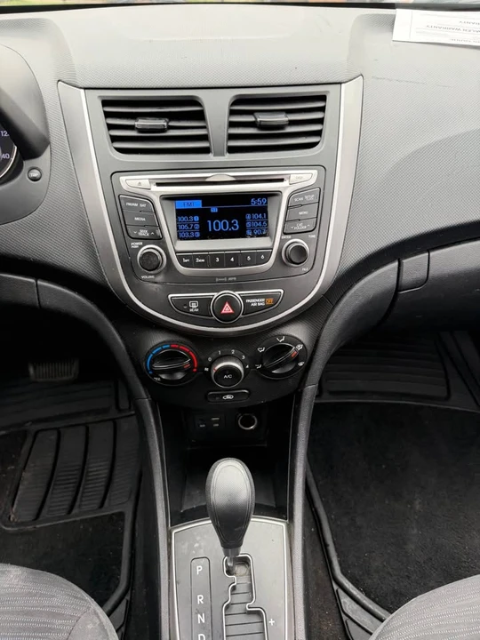 2015 Hyundai Accent - Image 14 of 16