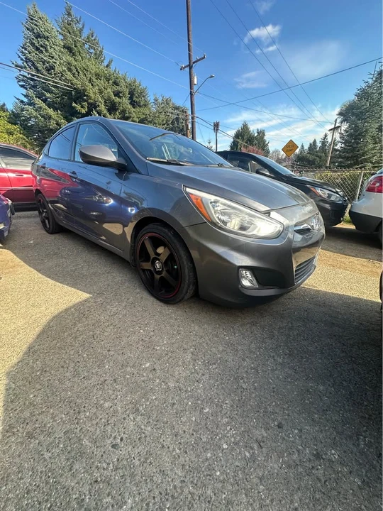 2015 Hyundai Accent - Image 8 of 8