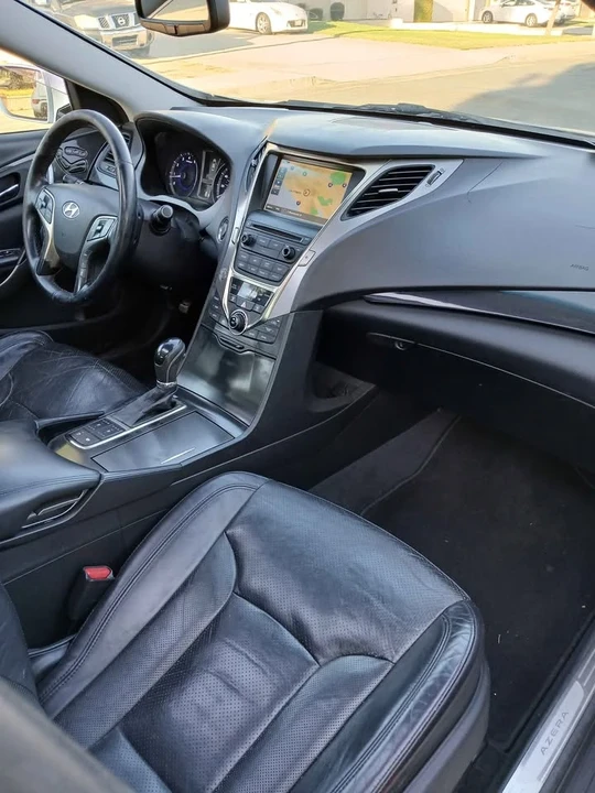 2015 Hyundai Azera - Image 3 of 7
