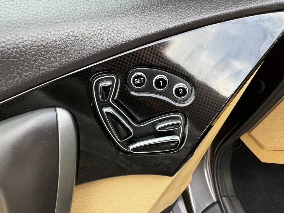 2015 Hyundai Azera - Image 8 of 19