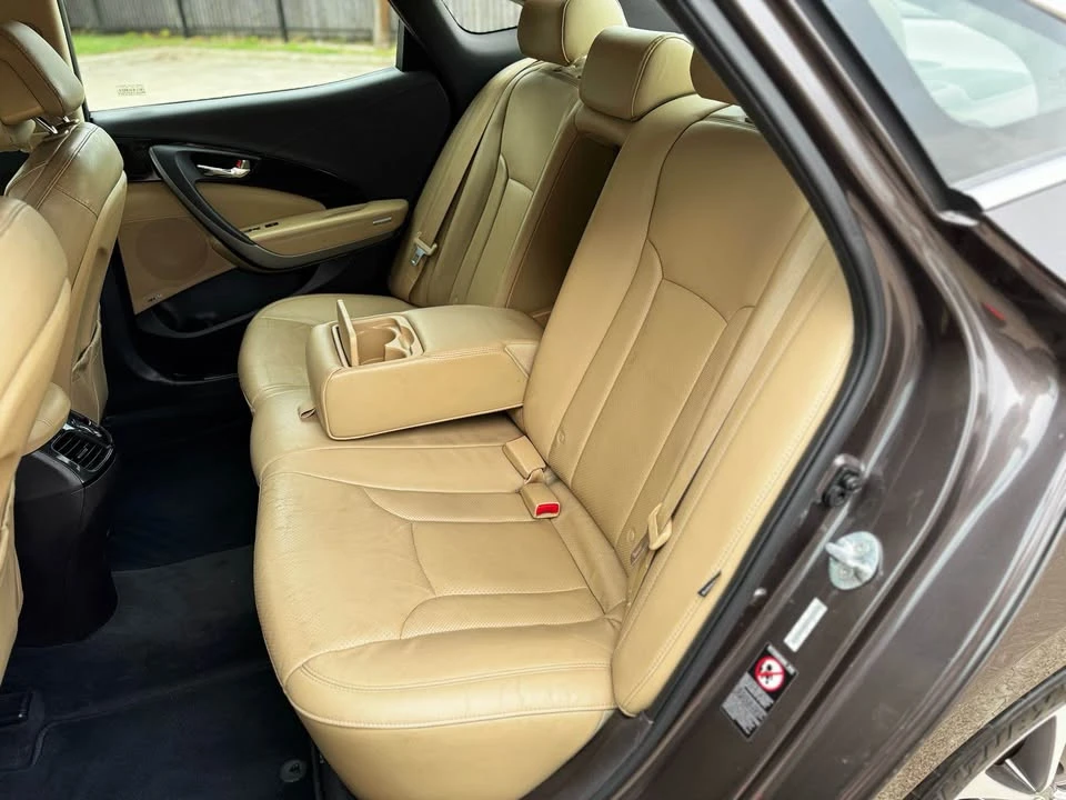 2015 Hyundai Azera - Image 17 of 19