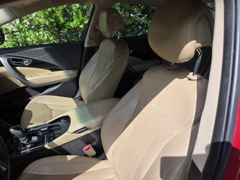 2015 Hyundai Azera - Image 2 of 6