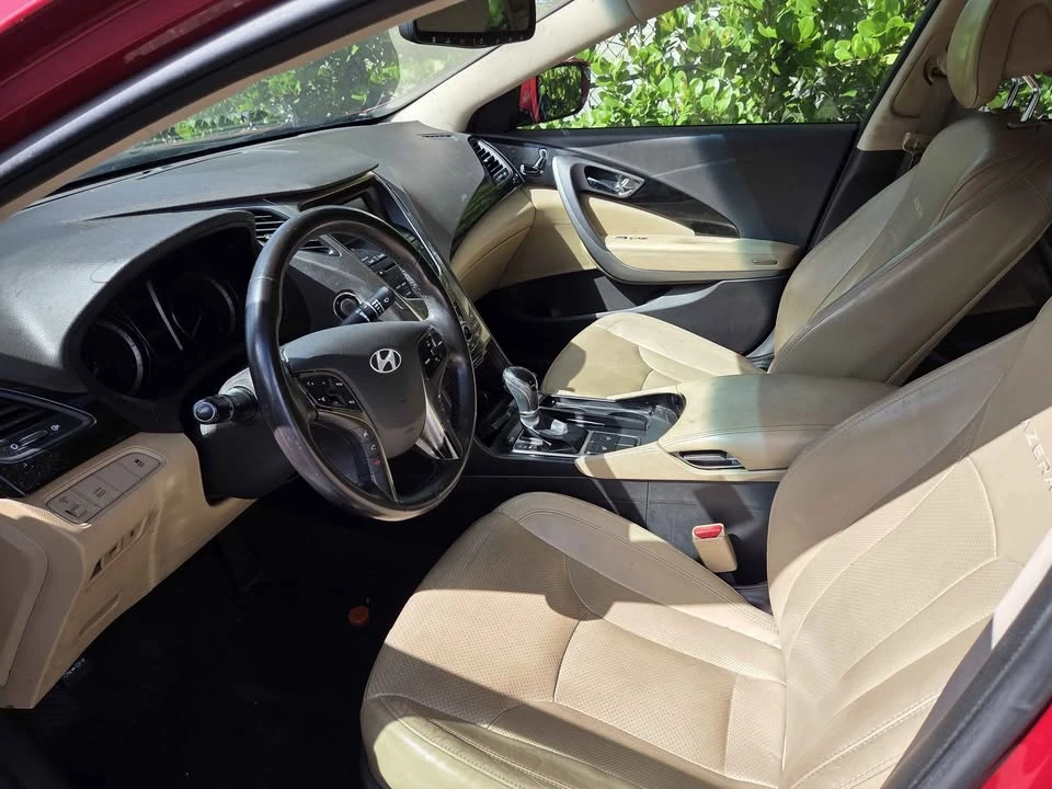 2015 Hyundai Azera - Image 3 of 6