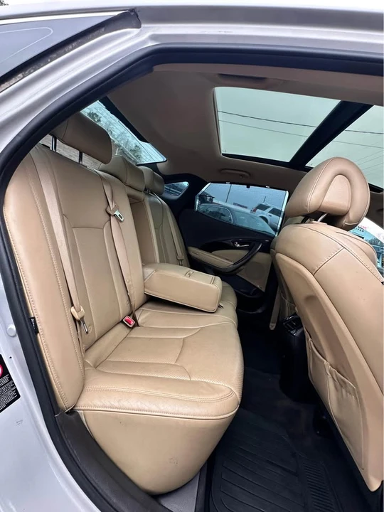 2015 Hyundai Azera - Image 8 of 19