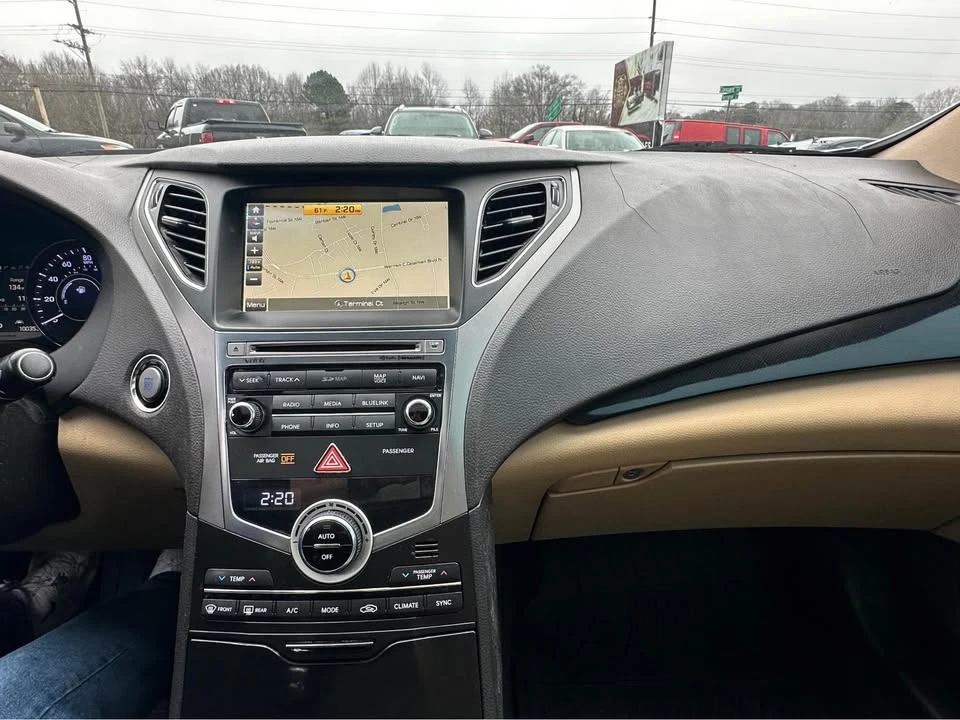 2015 Hyundai Azera - Image 13 of 19
