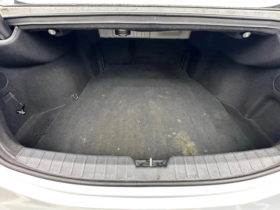 2015 Hyundai Azera - Image 10 of 19