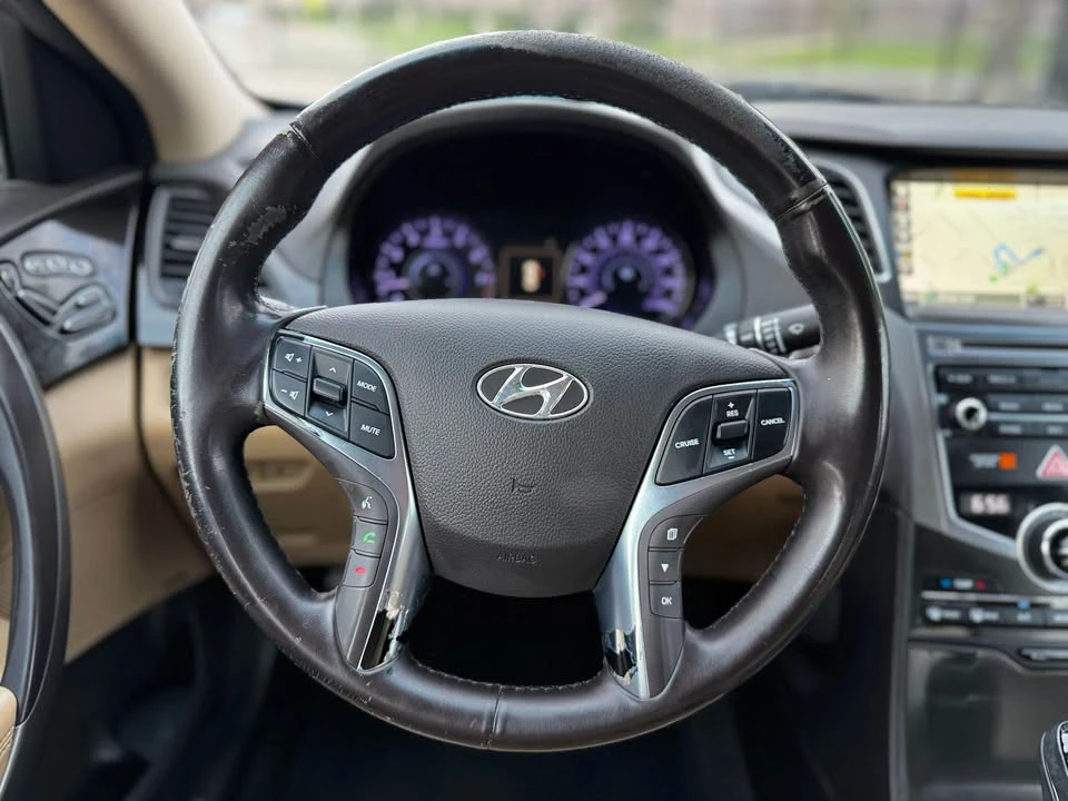 2015 Hyundai Azera - Image 4 of 16