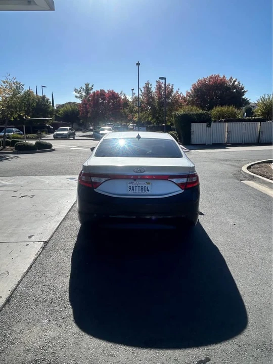 2015 Hyundai Azera - Image 4 of 18