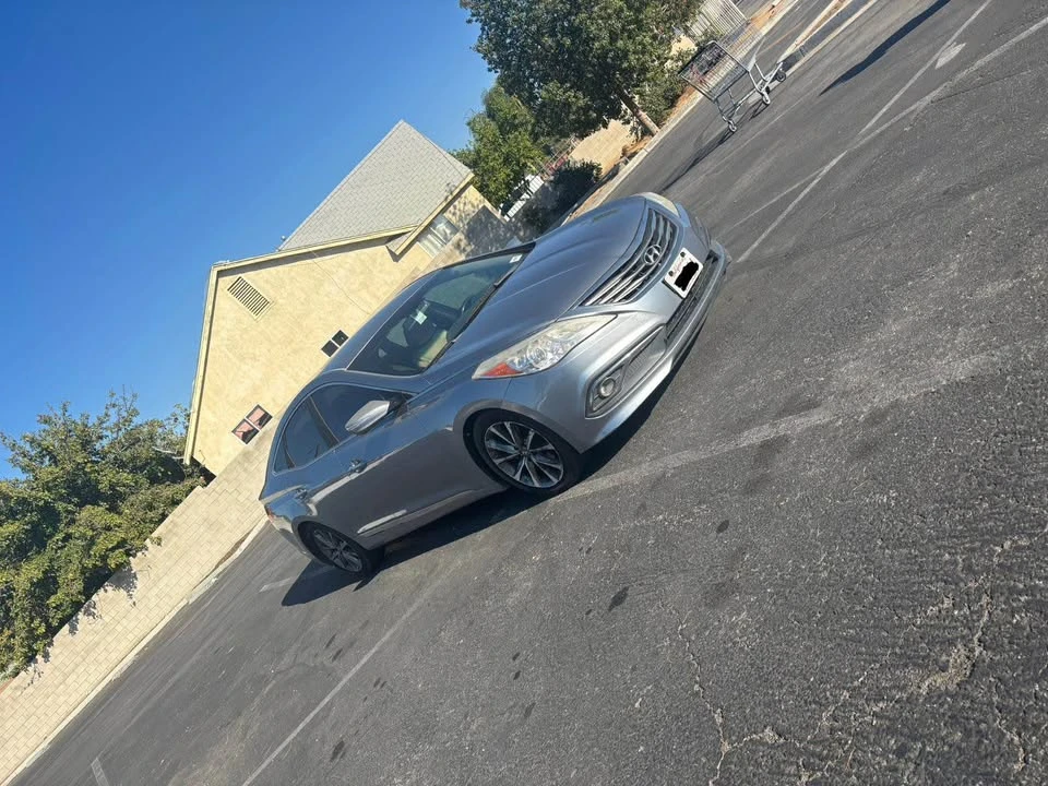 2015 Hyundai Azera - Image 3 of 7