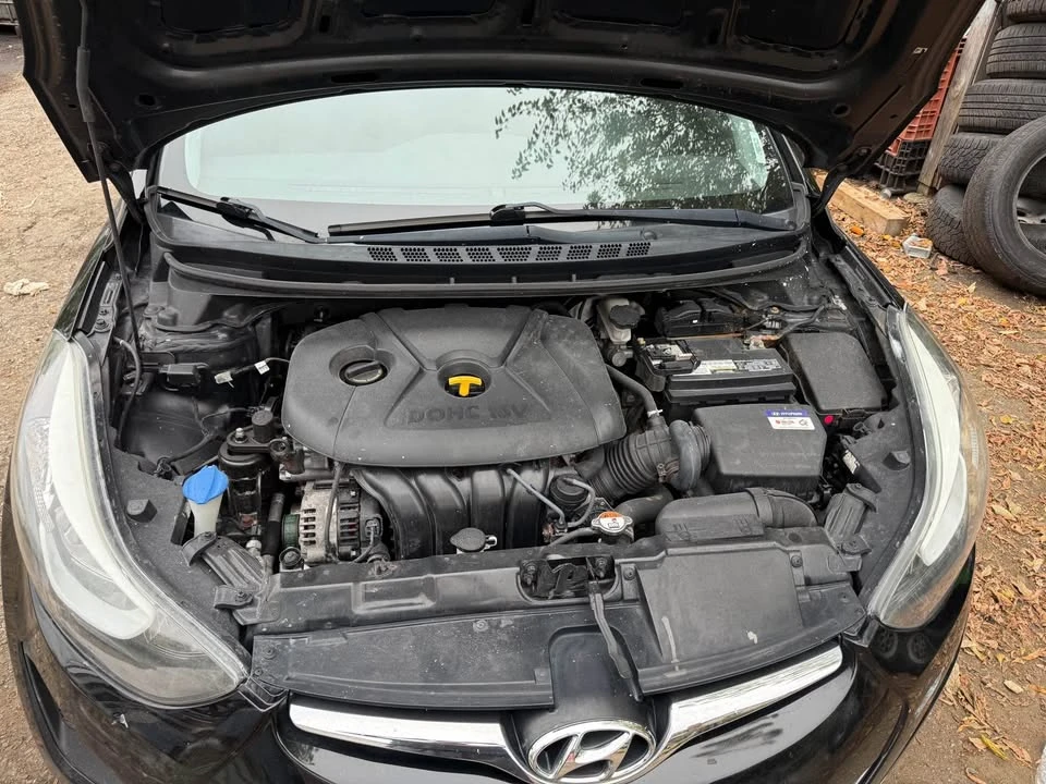 2015 Hyundai Elantra - Image 7 of 10