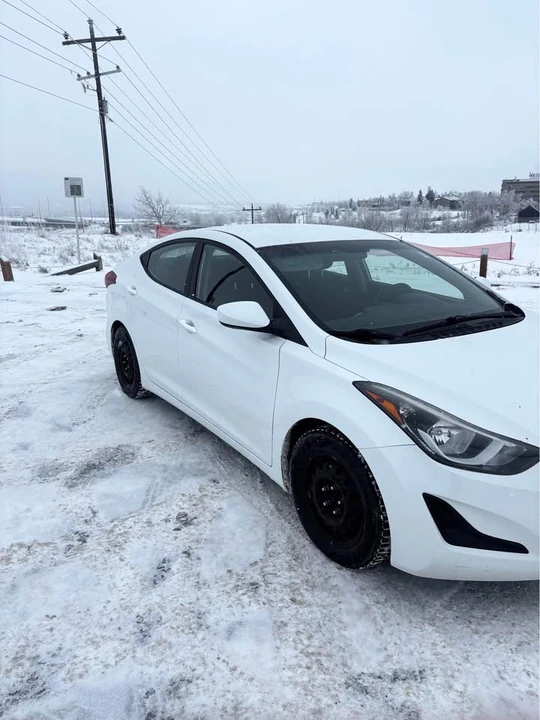 2015 Hyundai Elantra - Image 6 of 8
