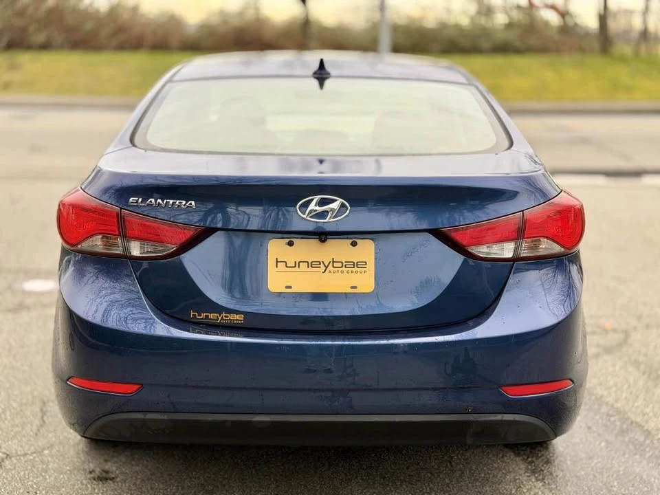2015 Hyundai Elantra - Image 5 of 9