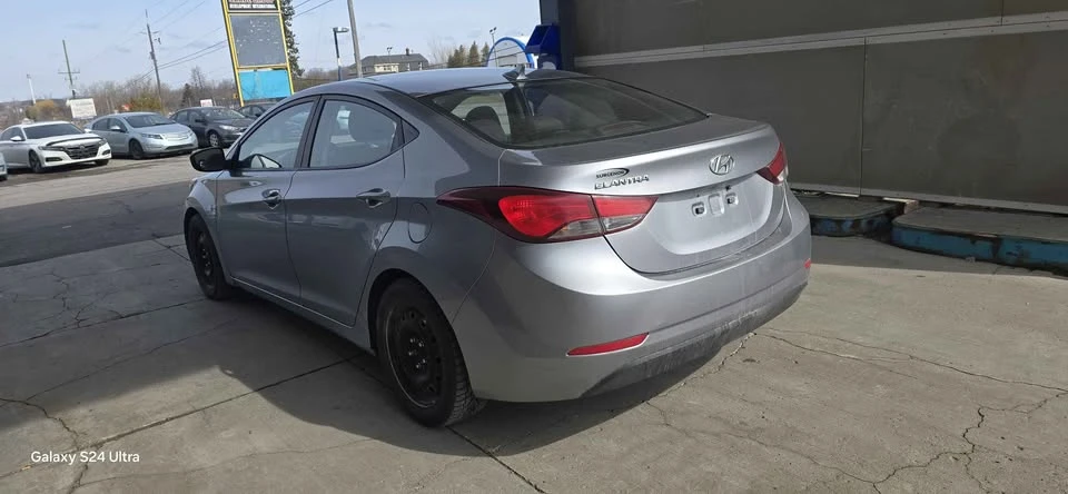 2015 Hyundai Elantra - Image 6 of 11