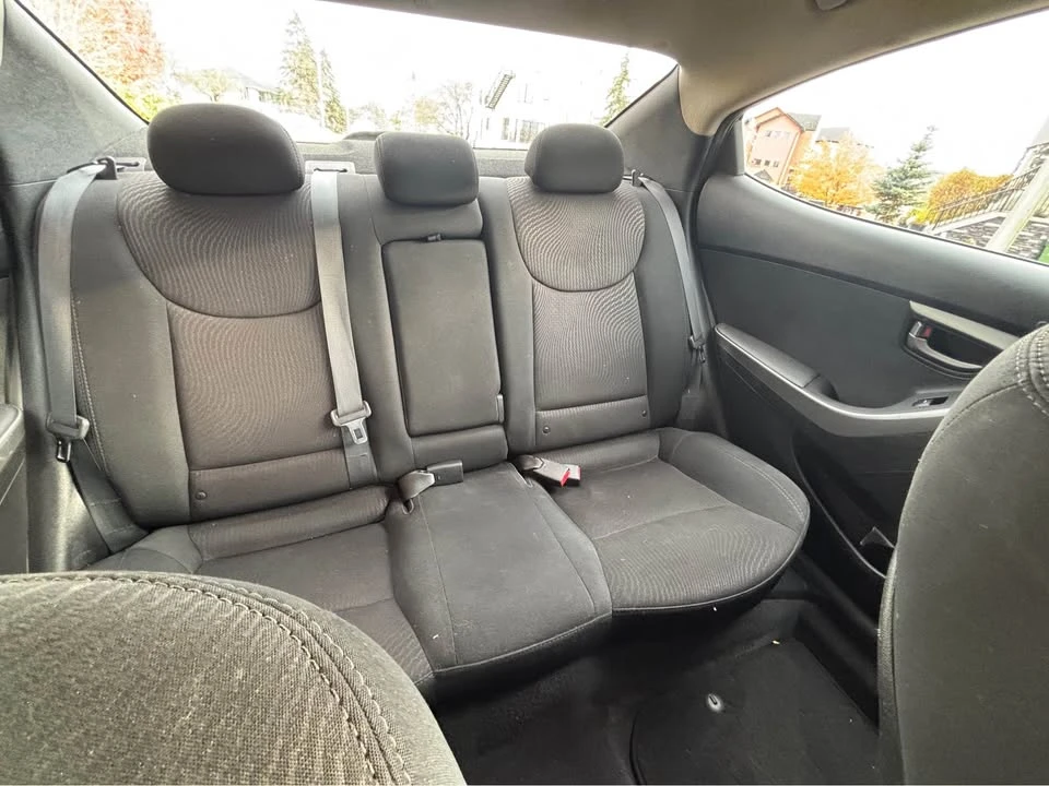 2015 Hyundai Elantra - Image 11 of 12
