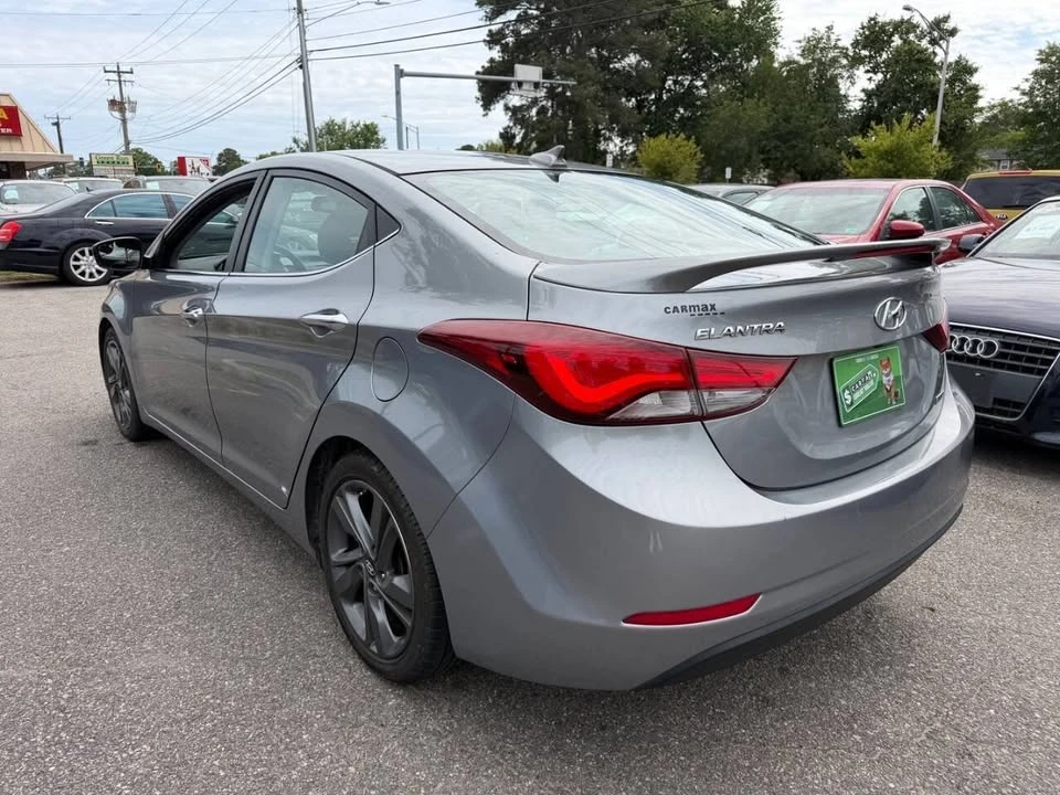 2015 Hyundai Elantra - Image 5 of 20