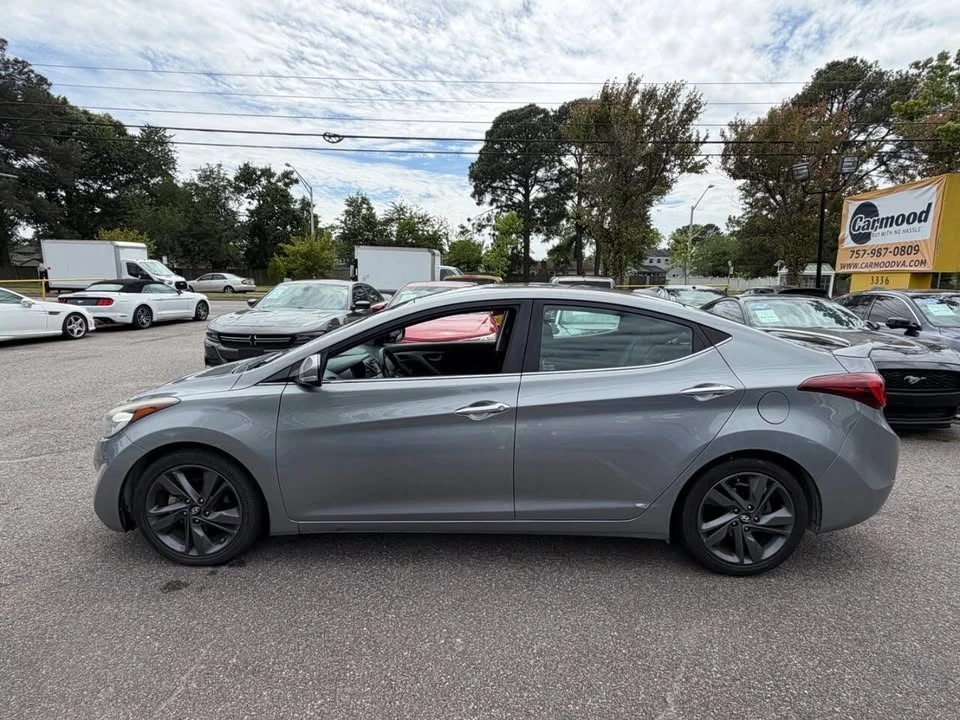 2015 Hyundai Elantra - Image 7 of 20