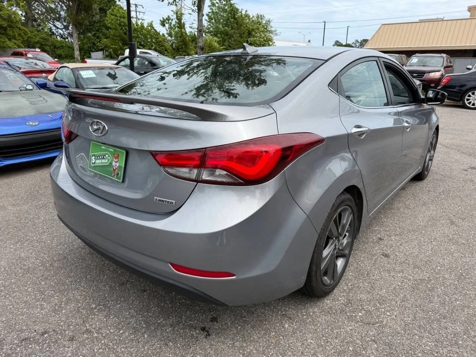 2015 Hyundai Elantra - Image 8 of 20