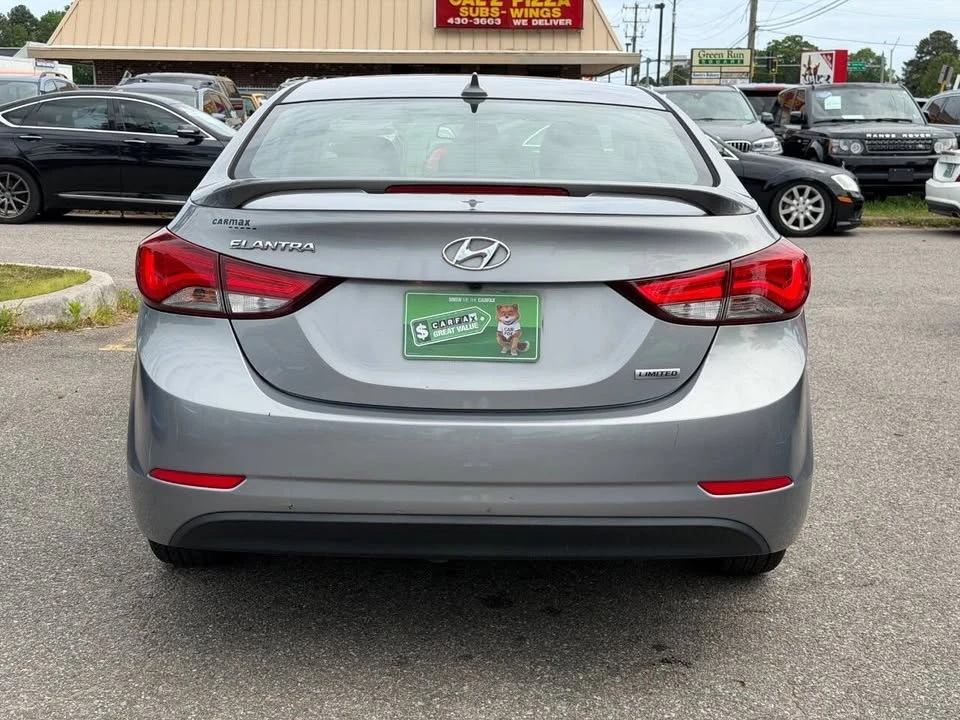 2015 Hyundai Elantra - Image 4 of 20