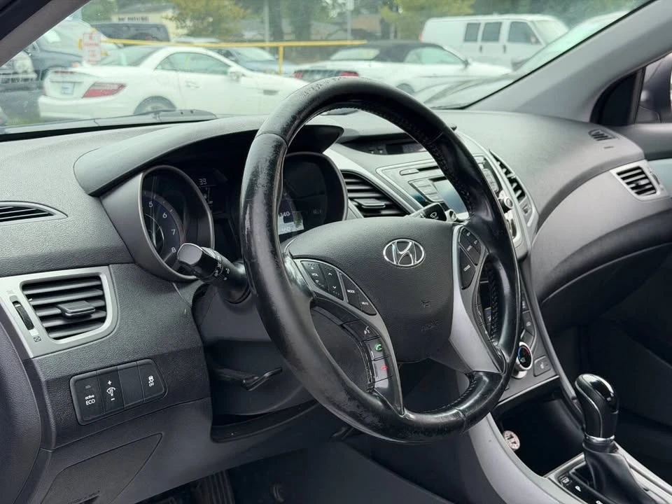 2015 Hyundai Elantra - Image 10 of 20