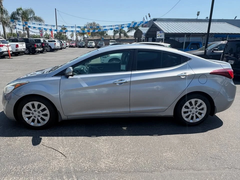 2015 Hyundai Elantra - Image 5 of 5