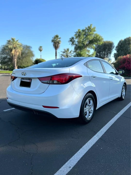 2015 Hyundai Elantra - Image 3 of 12