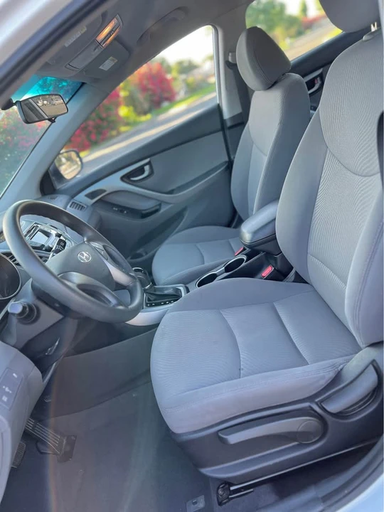 2015 Hyundai Elantra - Image 11 of 12