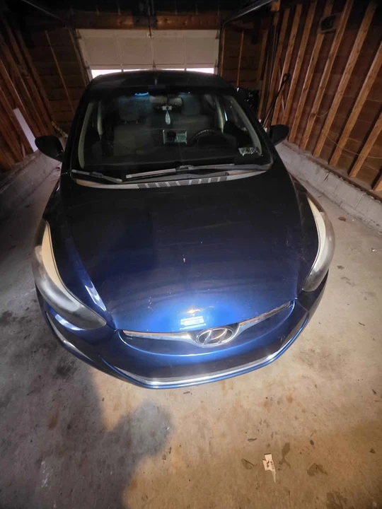 2015 Hyundai Elantra - Image 3 of 7