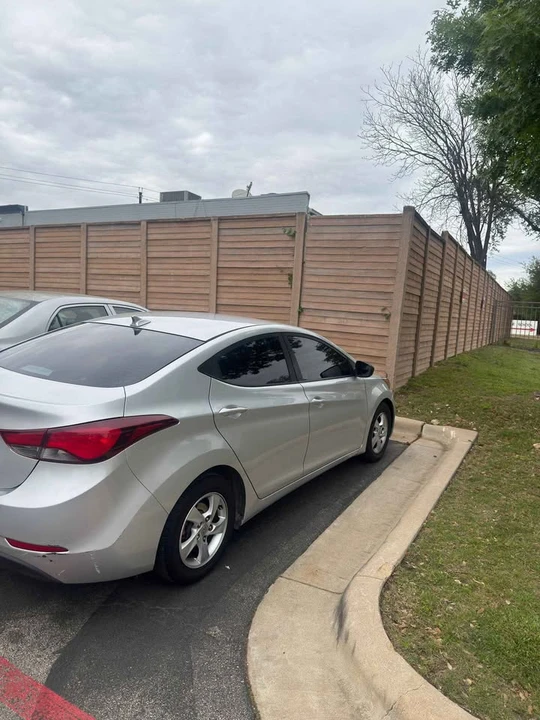 2015 Hyundai Elantra - Image 7 of 8