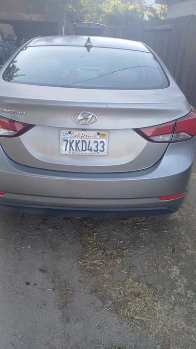 2015 Hyundai Elantra - Image 2 of 5