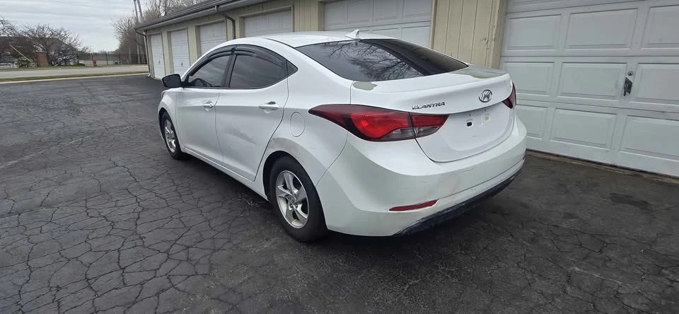 2015 Hyundai Elantra - Image 5 of 5