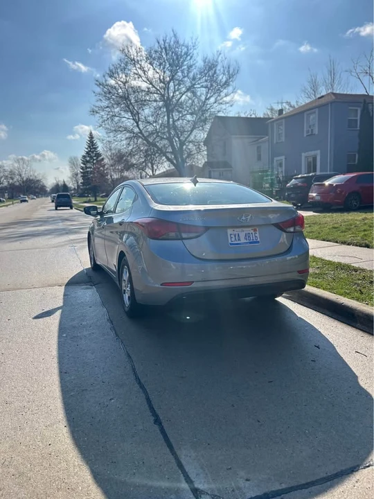 2015 Hyundai Elantra - Image 3 of 13
