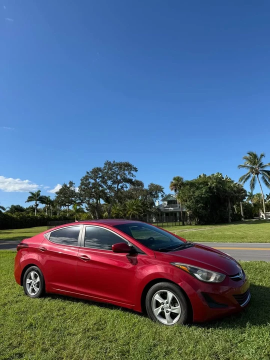 2015 Hyundai Elantra - Image 5 of 9