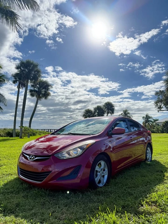 2015 Hyundai Elantra - Image 2 of 9