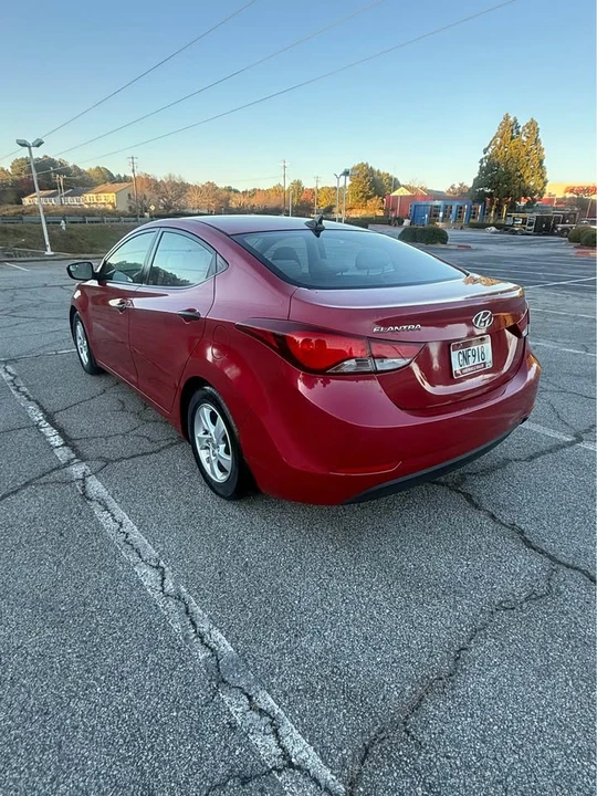 2015 Hyundai Elantra - Image 5 of 13