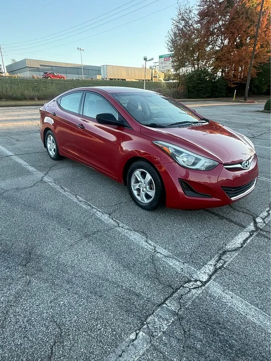 2015 Hyundai Elantra - Image 2 of 13