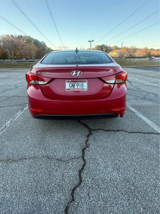 2015 Hyundai Elantra - Image 4 of 13