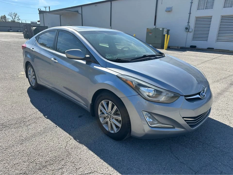 2015 Hyundai Elantra - Image 3 of 18