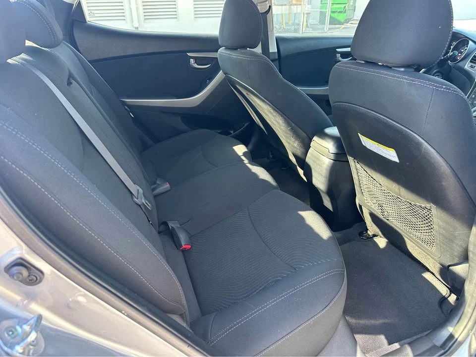 2015 Hyundai Elantra - Image 17 of 18