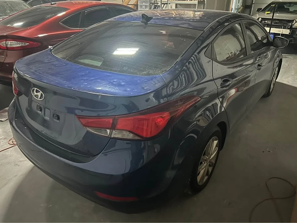 2015 Hyundai Elantra - Image 5 of 10