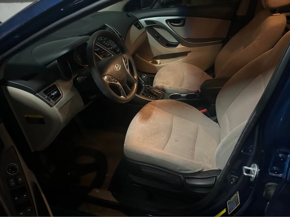 2015 Hyundai Elantra - Image 8 of 10