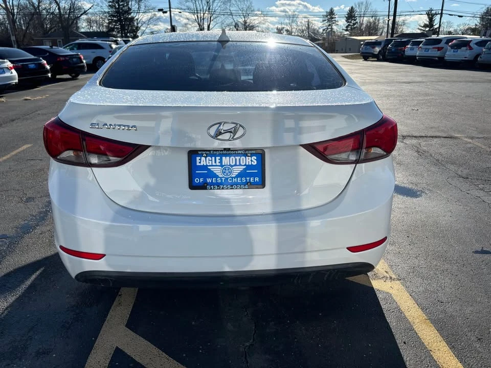 2015 Hyundai Elantra - Image 5 of 10