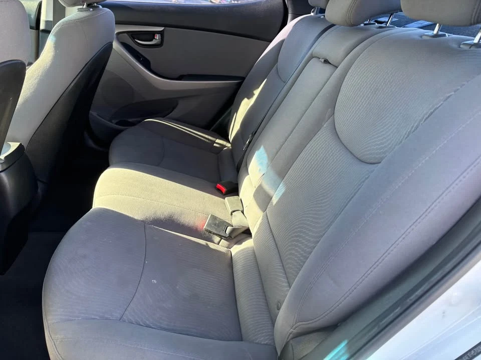 2015 Hyundai Elantra - Image 10 of 10