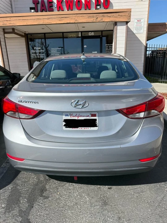 2015 Hyundai Elantra - Image 3 of 3