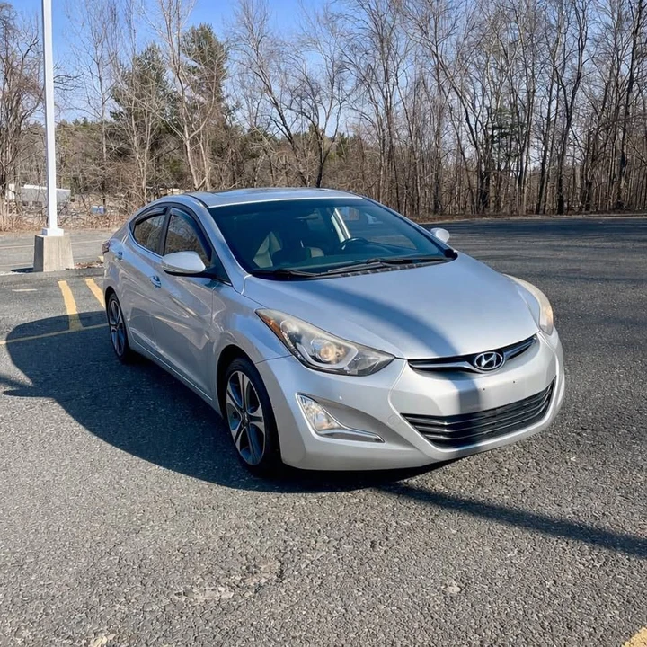 2015 Hyundai Elantra - Image 4 of 14