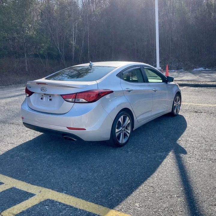 2015 Hyundai Elantra - Image 3 of 14