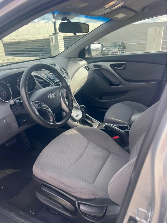 2015 Hyundai Elantra - Image 10 of 11