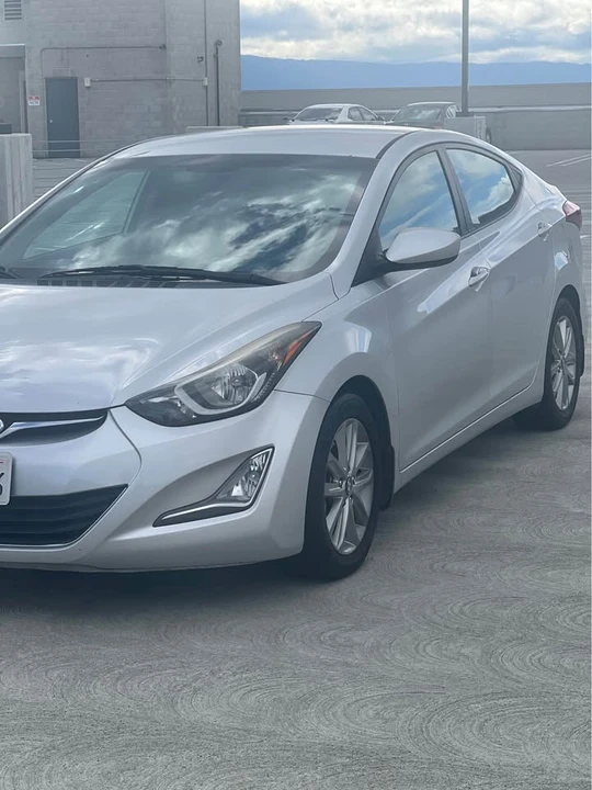 2015 Hyundai Elantra - Image 2 of 11