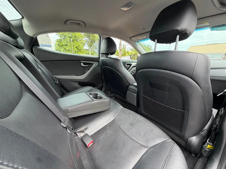 2015 Hyundai Elantra - Image 17 of 20