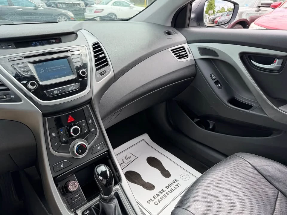 2015 Hyundai Elantra - Image 18 of 20